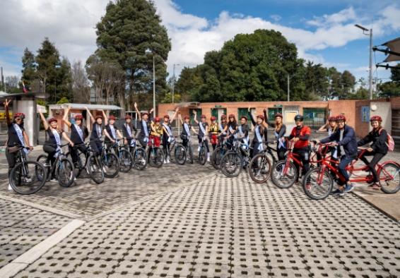 IDRD y Miss Mundo Colombia pedalearon por el bienestar y el liderazgo de las mujeres