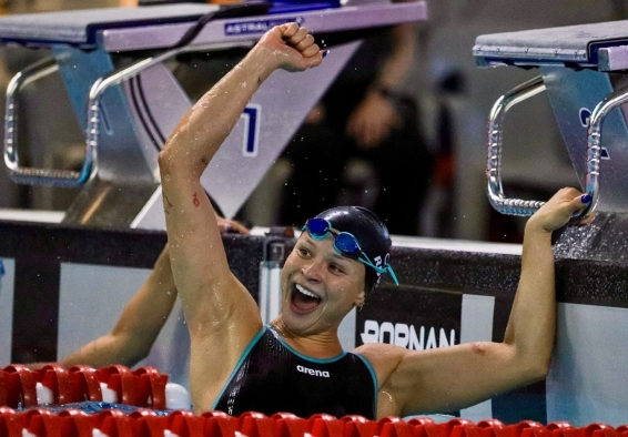 Sirena Rowe cerró la natación de carreras con medalla de plata en los 50 metros libre. Foto cortesía COC/FECNA.
