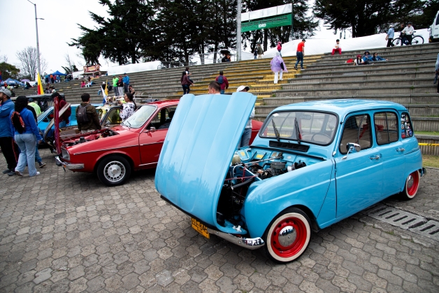 Exhibición de Carros Antiguos