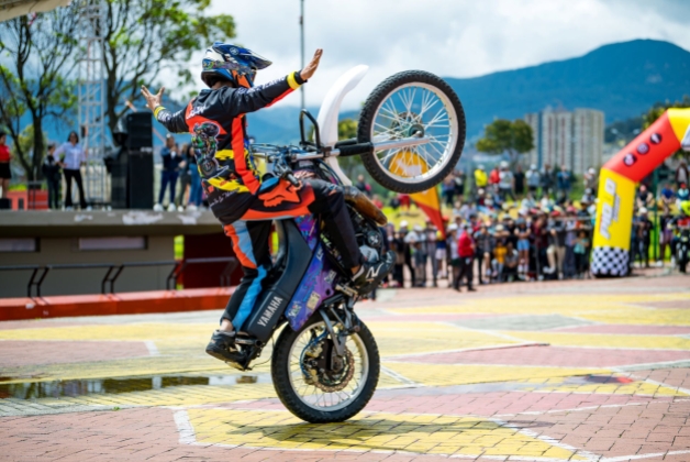 MOTO-URBANO