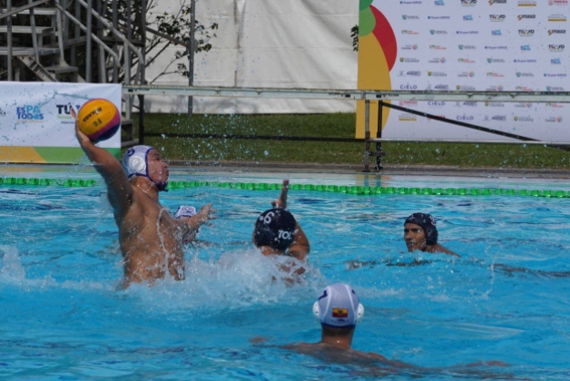 Tolima 13-Bogotá 6 Polo Acuático