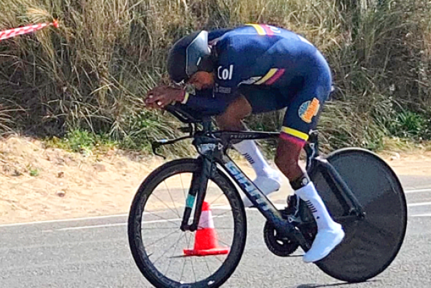 Diego Dueñas en acción. Tras casi tres años, volvió al podio del paracycling internacional en una Copa Mundo. Foto Fedeciclismo.