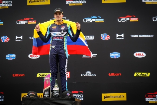 Sebastián Garzón entró con autoridad en la USF2000 en de automovilismo en Estados Unidos. Ganó la primera carrera y es líder del campeonato. Este domingo vuelve a competir. Foto IDRD. 