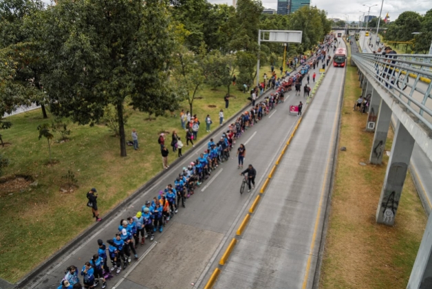 1.320 patinadores hicieron historia en Bogotá y rodaron por Colombia