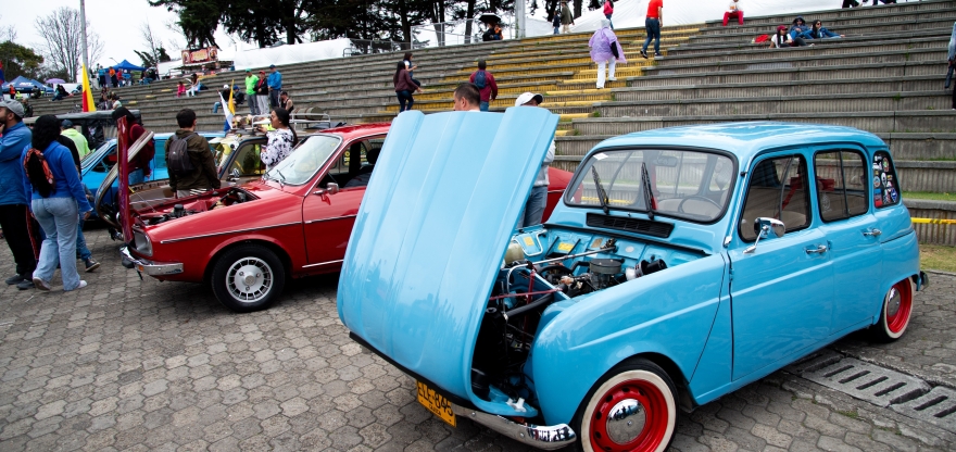 Exhibición de Carros Antiguos