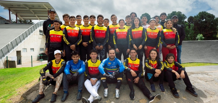 Equipo Bogotá de BMX Racing
