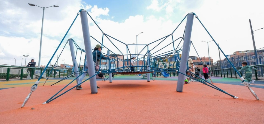 IDRD sigue renovando el espacio público: entregó dos parques intervenidos para el bienestar de Bosa