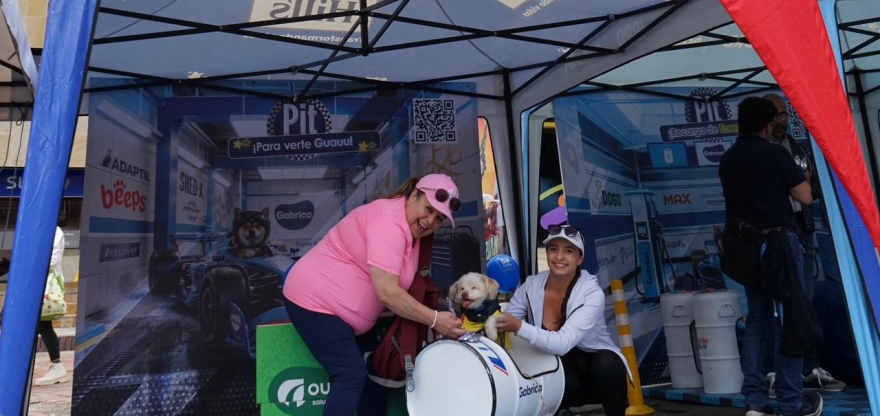 IDRD fortalece la Ciclovía de Bogotá con estaciones tipo “Pit Stop” para el bienestar de las mascotas