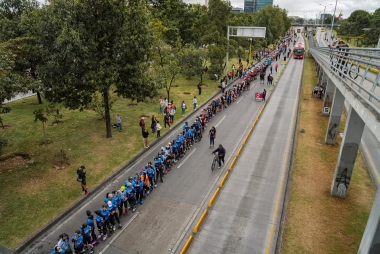 Récord en Patines: Tren Humano