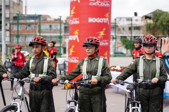 El IDRD y la Policía Metropolitana firman el convenio "Bogotá Deportiva, Recreativa y Segura" para fortalecer la protección de la Ciclovía y los espacios relacionados en la ciudad 