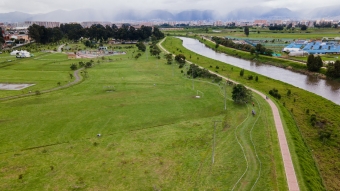  24 horas MTB en el parque Zona Franca