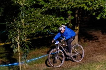  24 horas MTB en el parque Zona Franca