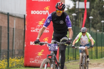  24 horas MTB en el parque Zona Franca