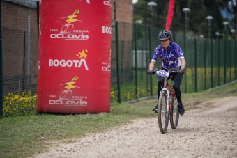  24 horas MTB en el parque Zona Franca