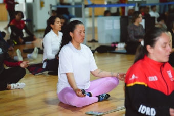 Capacitación de Yoga en el IDRD