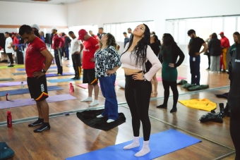 Capacitación de Yoga en el IDRD
