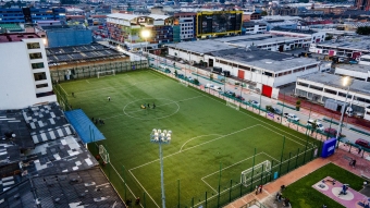 Iluminación de canchas en Puente Aranda