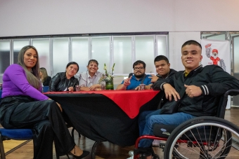 Homenaje a las madres de los paratletas del Equipo Bogotá-