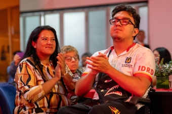Homenaje a las madres de los paratletas del Equipo Bogotá-