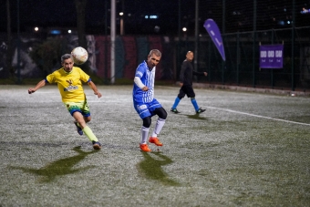 Sistema de Iluminación en Cancha del Parque Villa Mayor