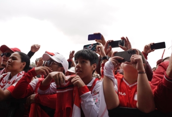 Bogotá celebró la décima estrella de Independiente Santa Fe en el parque Simón Bolívar