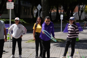 Daniel Dhers rodó con Bogotá en la Ciclovía Alternativa del IDRD