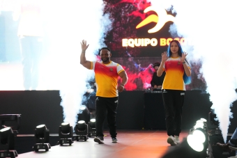 Entrega de indumentaria Equipo Bogotá
