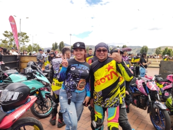 Exhibición de motos 