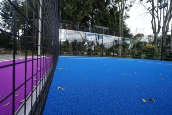 primera pista pública de pádel y una cancha de pickleball en el Parque El Salitre