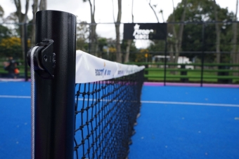 primera pista pública de pádel y una cancha de pickleball en el Parque El Salitre