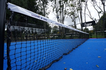 primera pista pública de pádel y una cancha de pickleball en el Parque El Salitre