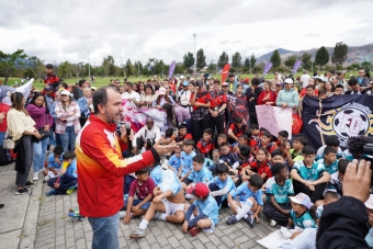 Clubes de Fútbol en el estreno del Reality Sueños de Cancha