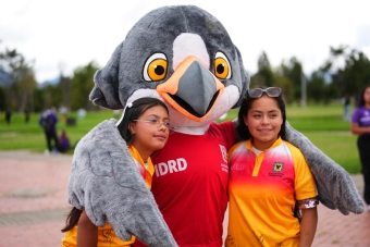 Clubes de Fútbol en el estreno del Reality Sueños de Cancha