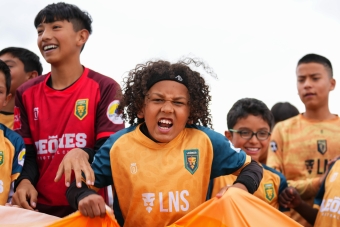 Clubes de Fútbol en el estreno del Reality Sueños de Cancha
