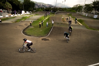 Simón Durán impuso su ley entre los prejuveniles y consigue otros 2 oros para la delegación capitalina