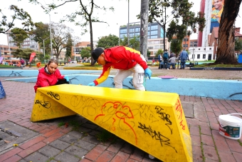 El IDRD transformó el Parque de los Hippies con una jornada de voluntariado, cultura ciudadana y embellecimiento