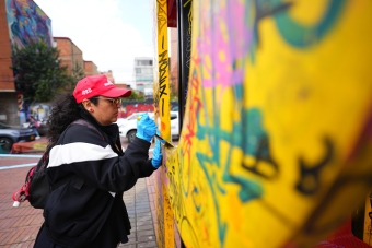El IDRD transformó el Parque de los Hippies con una jornada de voluntariado, cultura ciudadana y embellecimiento