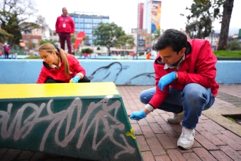 El IDRD transformó el Parque de los Hippies con una jornada de voluntariado, cultura ciudadana y embellecimiento