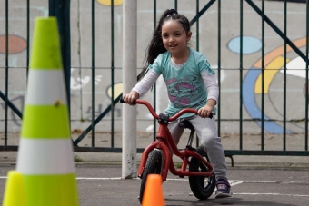 La Escuela de la Bicicleta llegó a La Candelaria y consolida su expansión en toda Bogotá