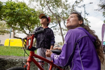 La Escuela de la Bicicleta llegó a La Candelaria y consolida su expansión en toda Bogotá