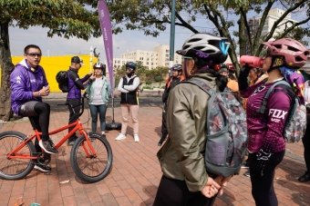 La Escuela de la Bicicleta llegó a La Candelaria y consolida su expansión en toda Bogotá