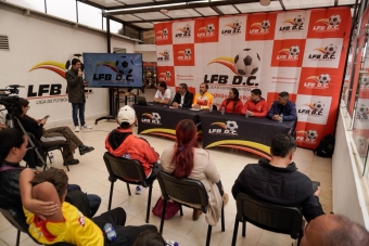 Bogotá entrega becas a los seis ganadores de Sueños de Cancha
