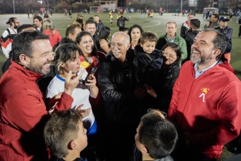 IDRD entregó cinco canchas sintéticas renovadas en Fontibón y fortalece la infraestructura deportiva del occidente de Bogotá