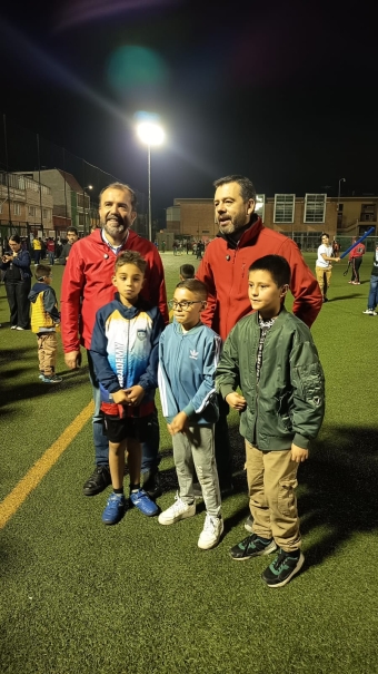 IDRD entregó cinco canchas sintéticas renovadas en Fontibón y fortalece la infraestructura deportiva del occidente de Bogotá