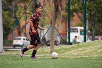 IDRD entregó cinco canchas sintéticas renovadas en Fontibón y fortalece la infraestructura deportiva del occidente de Bogotá