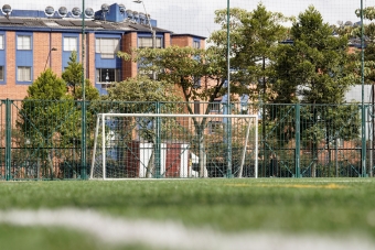 IDRD entregó cinco canchas sintéticas renovadas en Fontibón y fortalece la infraestructura deportiva del occidente de Bogotá
