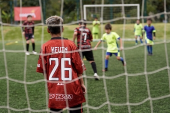 IDRD entregó cinco canchas sintéticas renovadas en Fontibón y fortalece la infraestructura deportiva del occidente de Bogotá