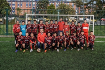 IDRD entregó cinco canchas sintéticas renovadas en Fontibón y fortalece la infraestructura deportiva del occidente de Bogotá