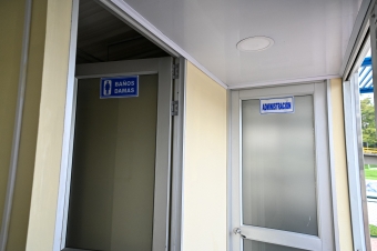 Baños en el Parque Movistar Arena. 