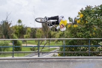 Bogotá se prende: Red Bull Rodando aterriza con rodada, trucos y demo de nivel olímpico